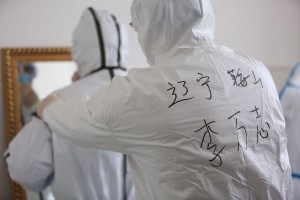 当情绪病毒比新冠更持久，疫情后抑郁症暴增的深层解码