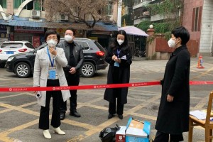 重庆疫情防控升级 市民生活逐步恢复正常