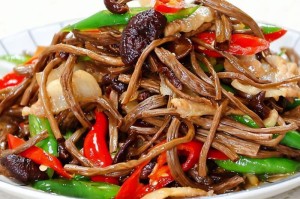 玩家实测“欢乐情怀原来真的有挂”(原来有开挂)