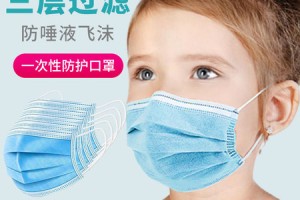 口罩下的微笑，2020年那些被消毒水浸泡的温柔