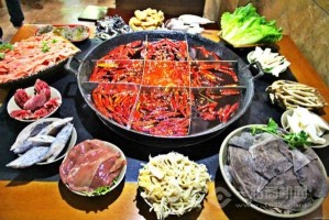 疫情下的重庆火锅盛宴，味蕾与文化双重体验