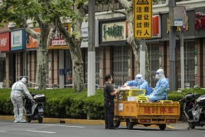 上海与杭州，疫情应对与城市治理的交响曲