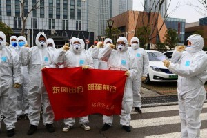 中国疫情封城始末，从武汉到全国，抗疫之路的艰难抉择