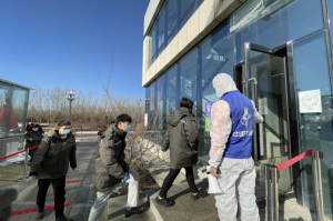 疫情下的呼和浩特，耳钉领导与城市坚韧前行