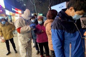 西安市民疫情下逆行赴灾区，共筑生命防线