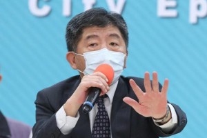 台北疫情持续蔓延 防疫措施再升级