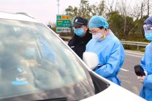 北京疫情防控，从非典到新冠的二十年坚守