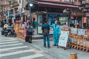 西安疫情下的城市应对与民众生活