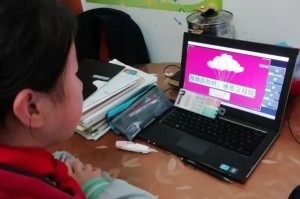 云端书桌，疫情下的家教生活与采恩免费下拉式学习革命