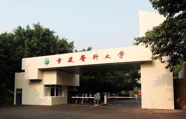 哈尔滨疫情下的城市停运，艰难时刻