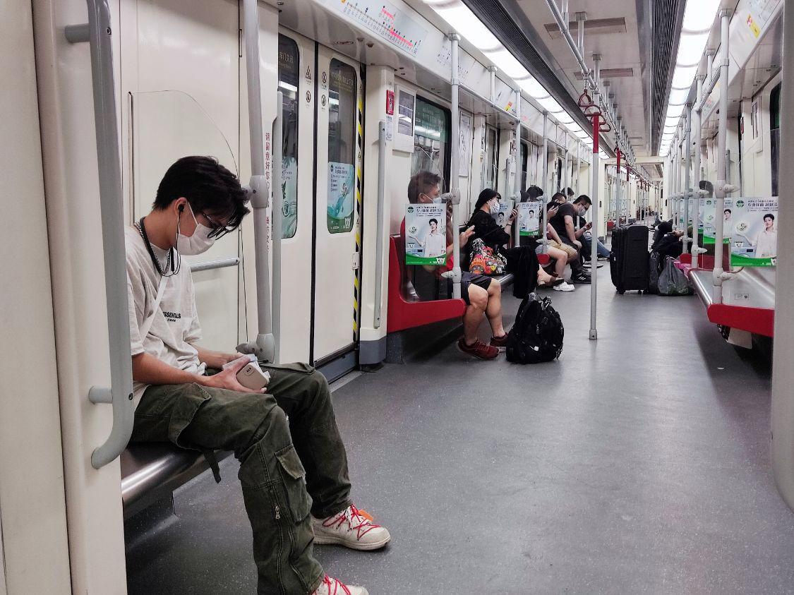 广州疫情防控成效显著，经济复苏稳步前行