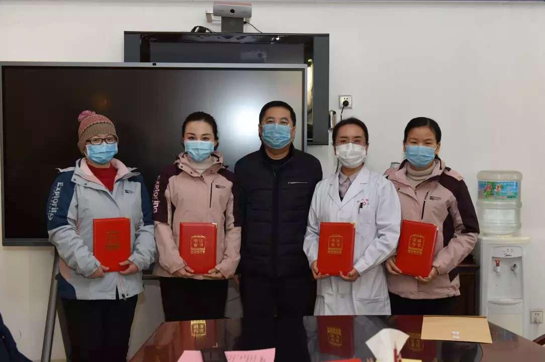 疫情下的武汉医院，坚守与希望并存