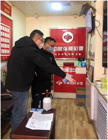 兰州小女孩因疫情不幸离世，悲剧令人痛心