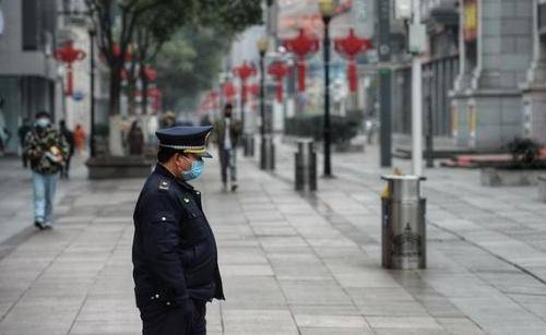 疫情何时全国封城？回顾与反思
