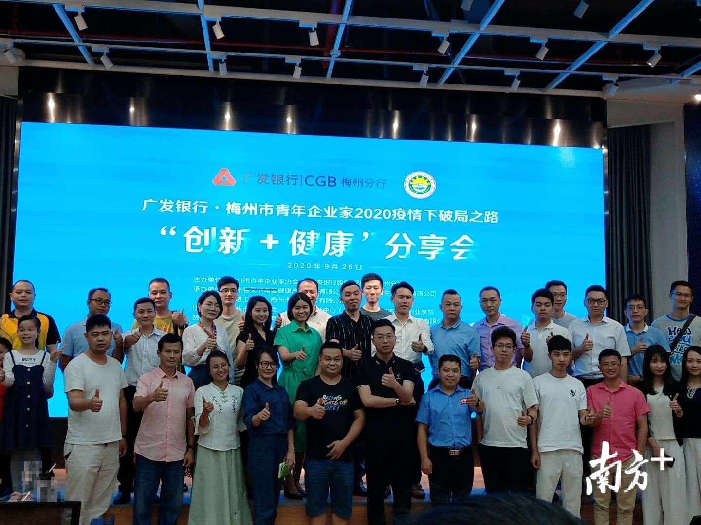 疫情三年，2020-2022，全球共同经历的艰难岁月