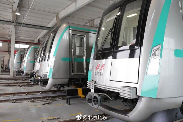 北京部分地铁临时封闭，背后的原因、影响及应对措施