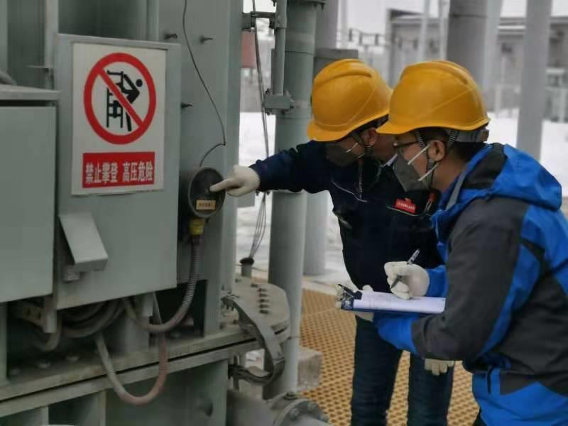 新疆乌鲁木齐疫情防控指挥部，坚决打赢疫情防控阻击战