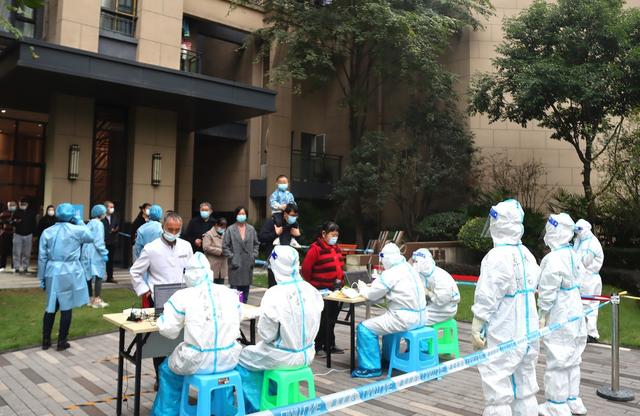重庆市疫情消息，精准防控下的城市复苏与民生保障