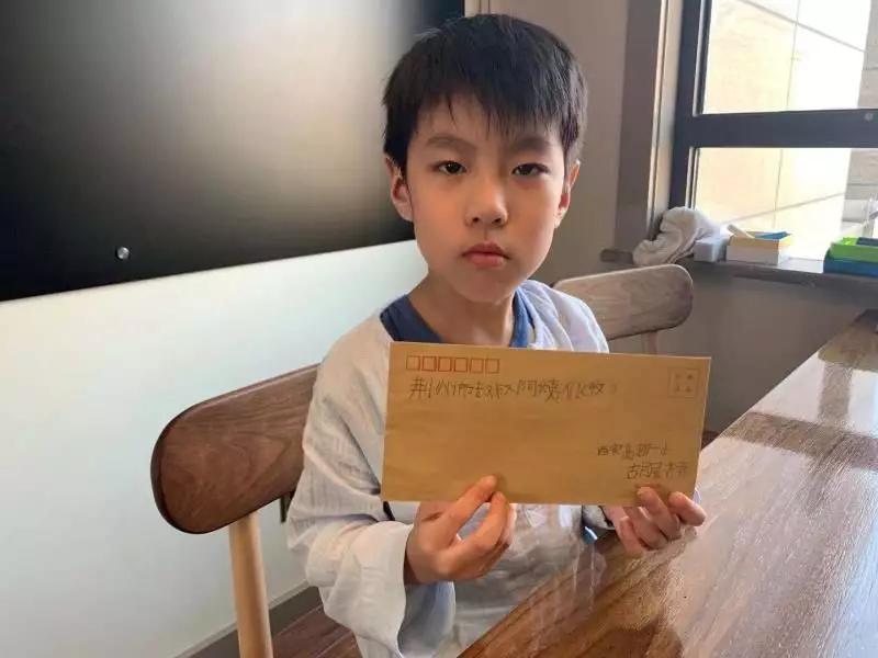 重庆湖北携手抗疫，政策与行动的双赢战略