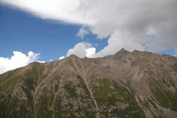 拉萨至重庆，一场穿越雪域高原与山城雾都的旅行