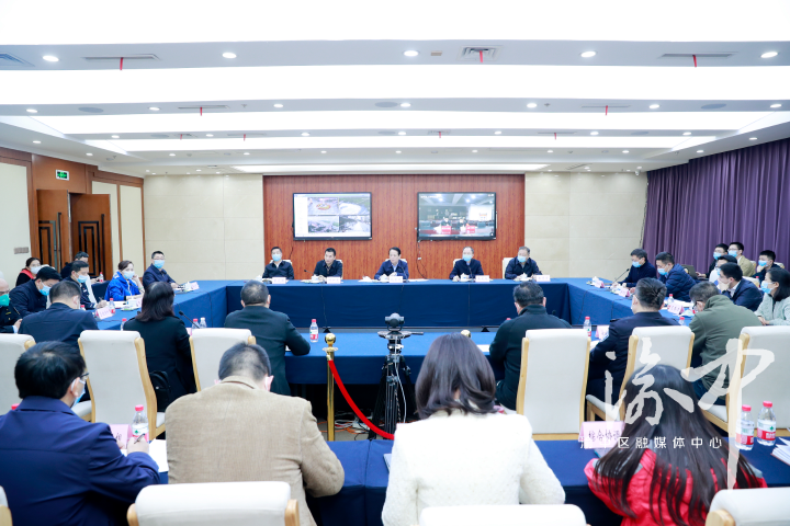 重庆新冠疫情防控指挥部，筑牢防线，守护山城