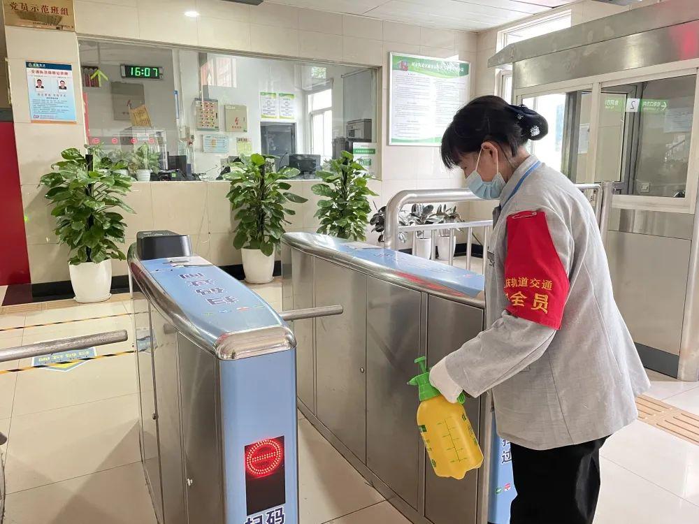 重庆市疫情报告与杭州最新消息，双城联动下的防控进展与民生保障