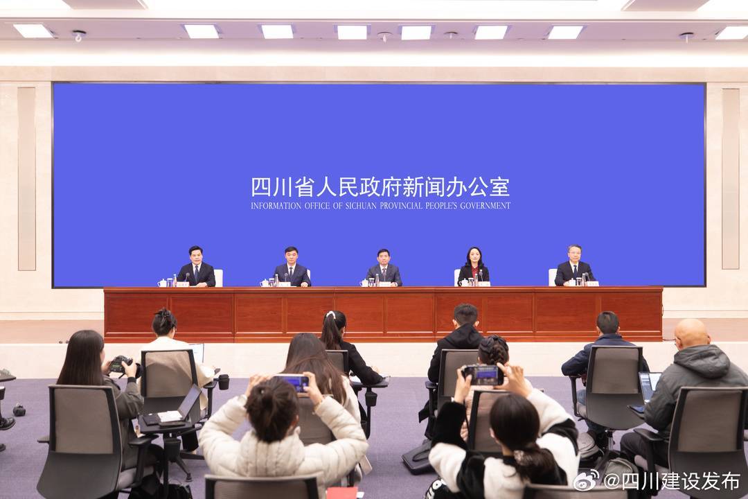 重庆市疫情报告与成都最新消息，双城联动下的防控进展与民生保障