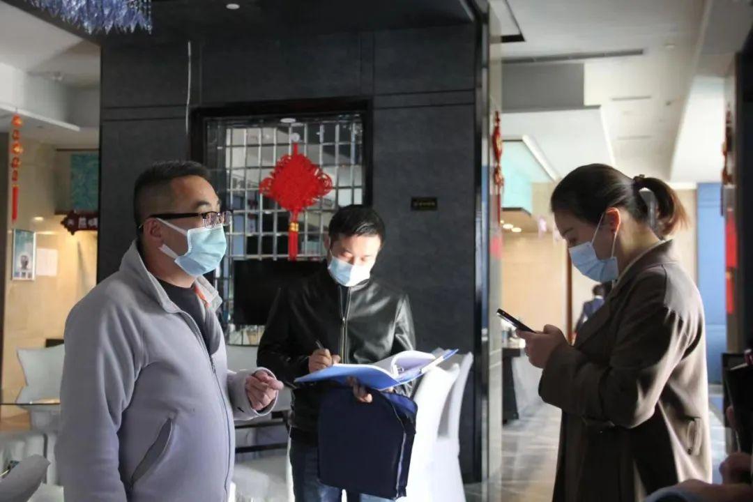 重庆市疫情报告与拉萨疫情情况分析