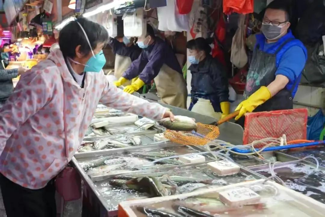 疫情何时解封？全球抗疫进程与未来展望