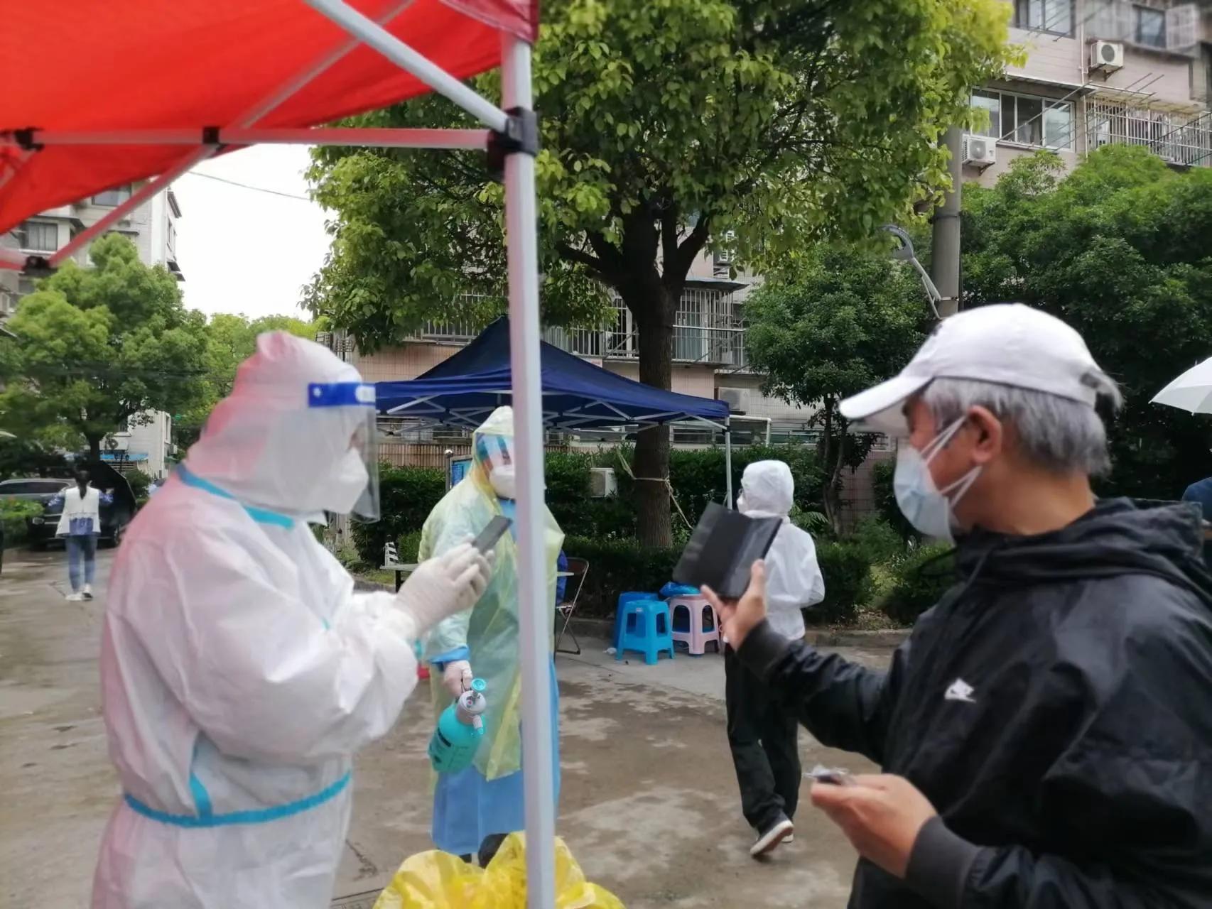 疫情何时解封？全球抗疫进程与未来展望