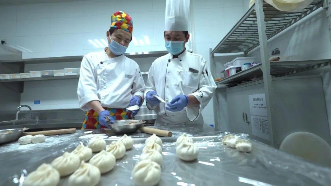 新冠肺炎疫情的起源与全球影响，从何时开始？