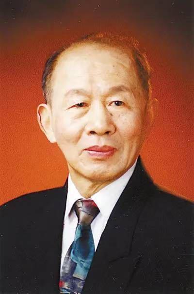 抗击疫情的三位院士