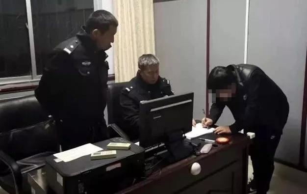 武汉突然宣布疫情严重，新一轮防控措施全面升级