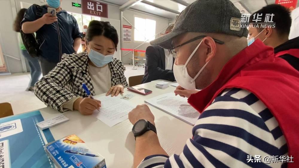 全球新冠疫情最新报道，变异病毒、疫苗接种与未来展望