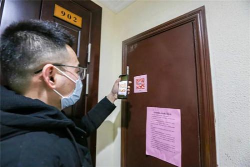 疫情何时能放开管控？——全球视角下的挑战与展望