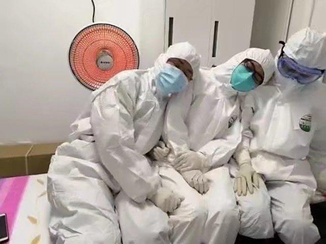 疫情中的白衣天使，用生命守护生命的逆行者