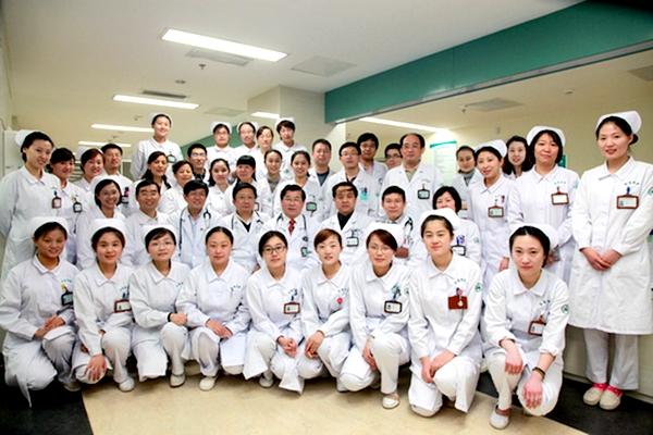 中国新冠疫情何时结束？——回顾与展望