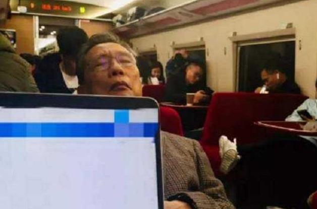 疫情期间的家教生活12话，在方寸之间，寻找教育的无限可能