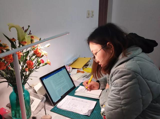 隔离墙内的教育突围，一位家教在疫情中的非必要坚持