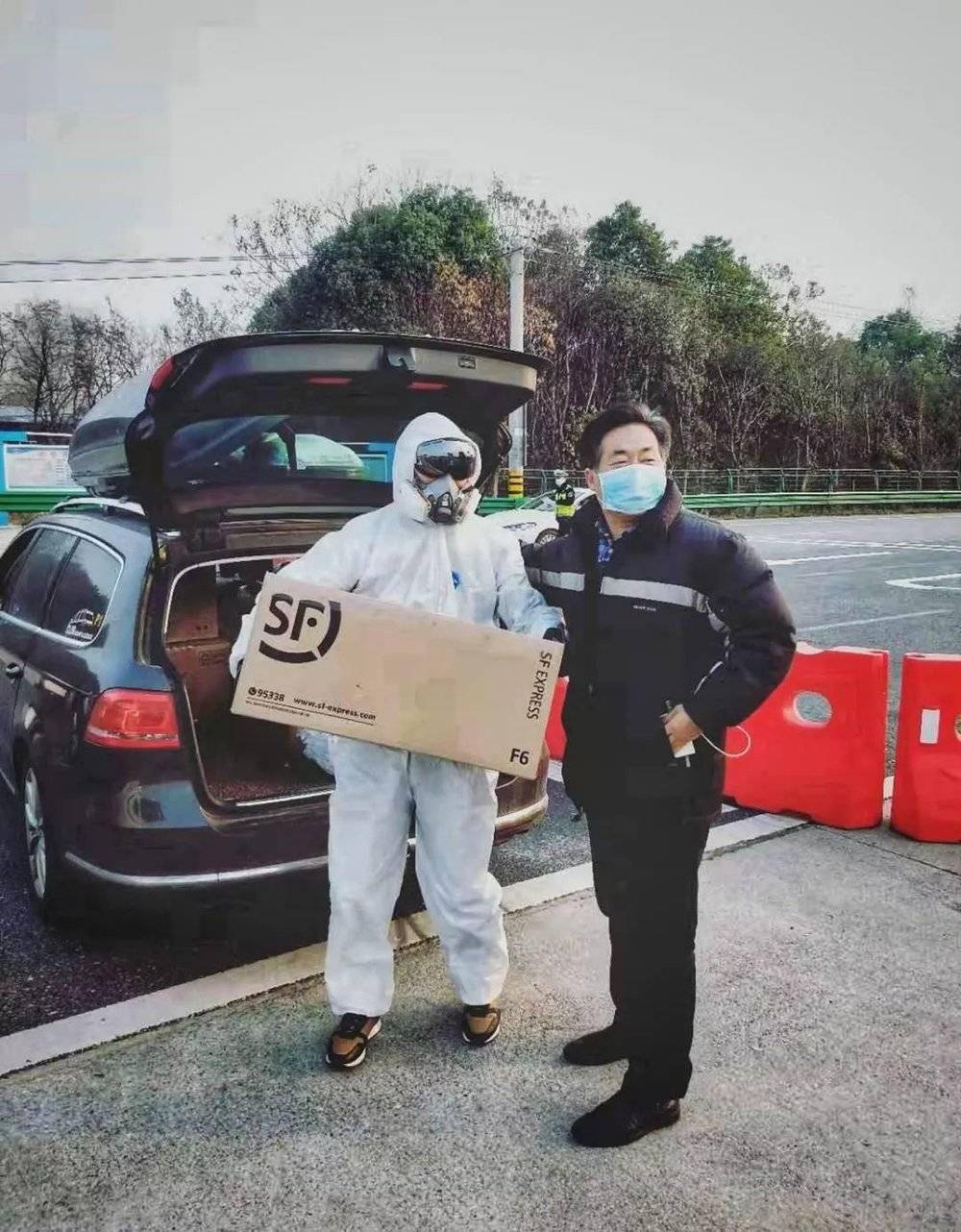 封城日记，武汉按下暂停键的那一天