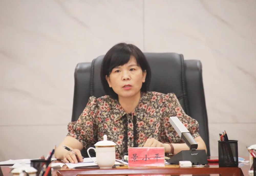 当疫情又爆发了成为生活常态，我们如何在不确定中重建确定？