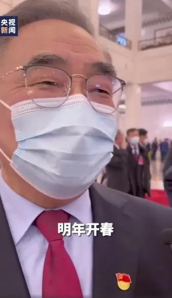 口罩下的春天，那些被疫情重塑的集体记忆