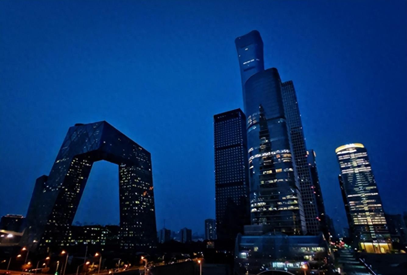 精准施策下的城市守护者，重庆疫情管控中心
