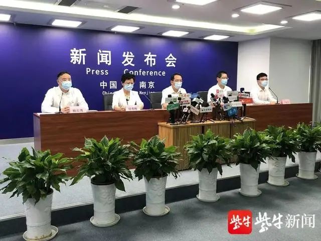 江西南京疫情防控成效显著，经济复苏稳步前行