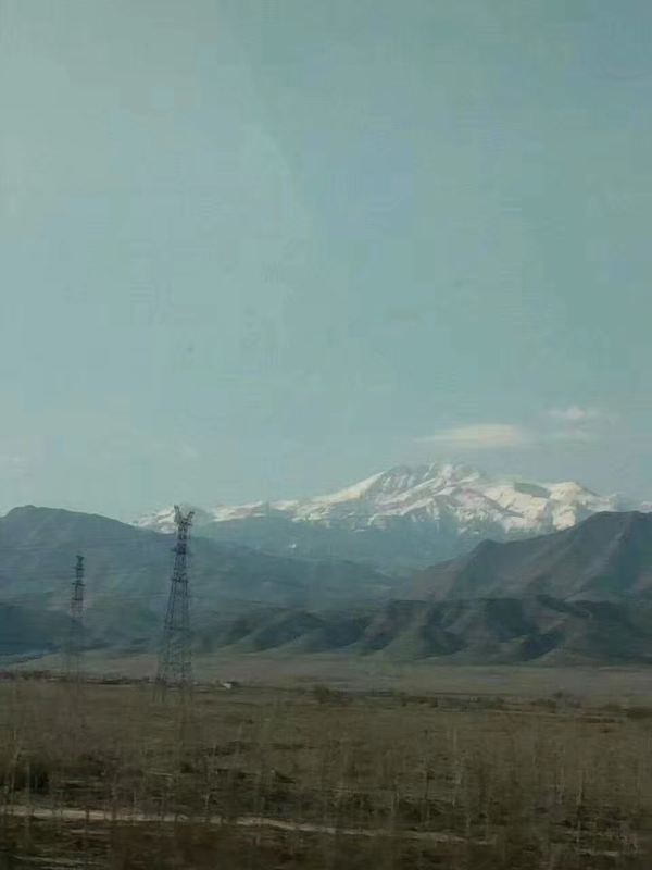 江西与乌鲁木齐，跨越千山万水的距离