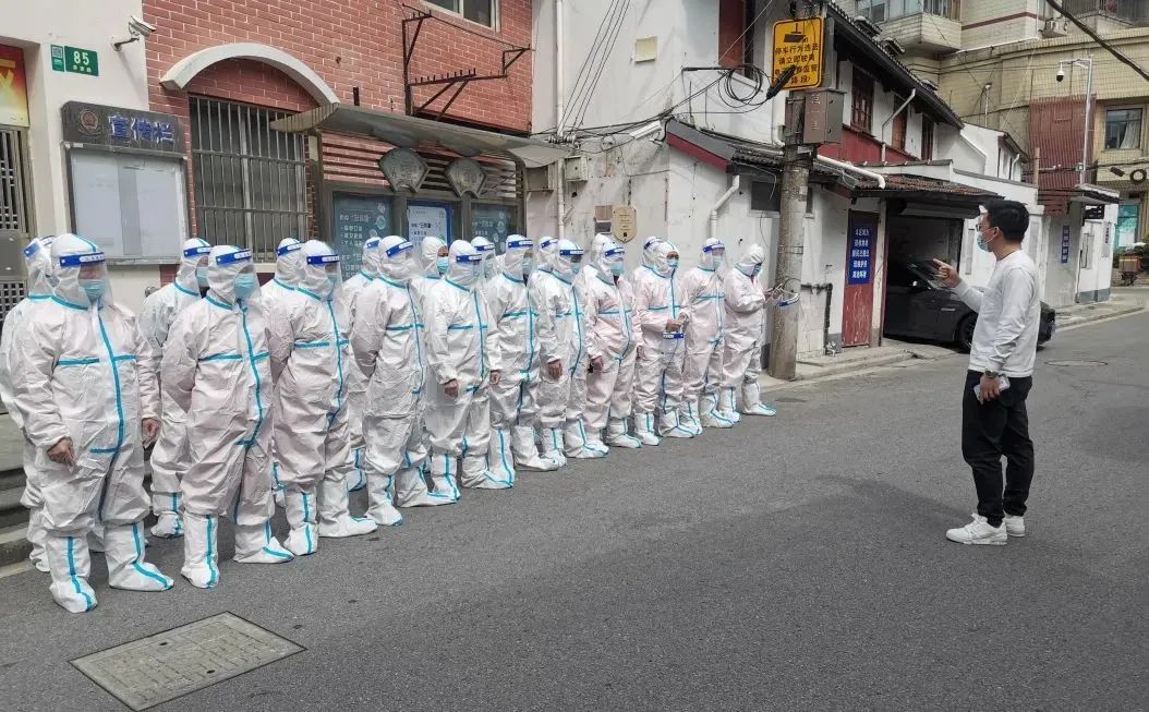 上海防疫，坚守与希望并行