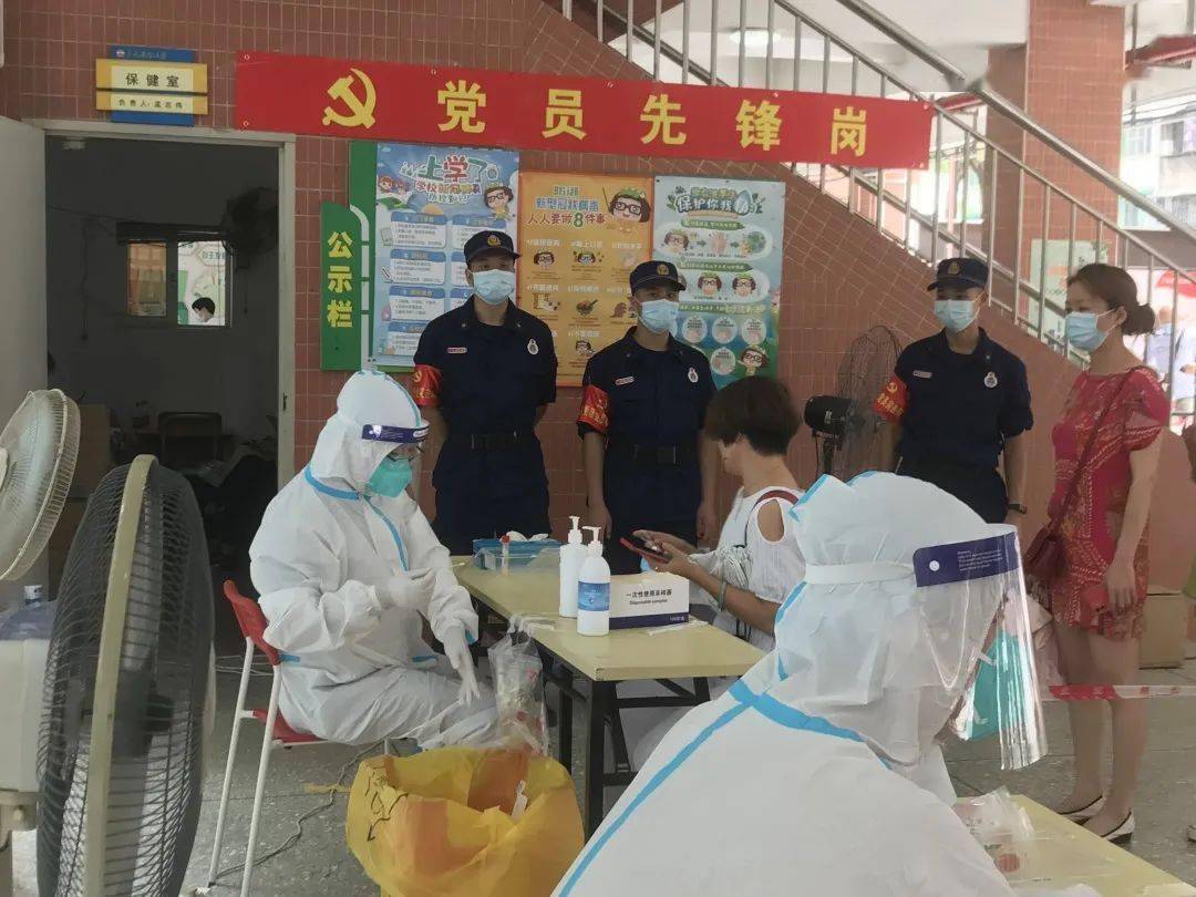 疫情下的双城记，郑州与上海的抗疫之路