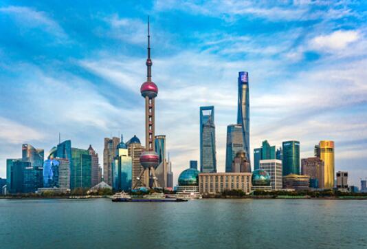 2022年上海封城，共同经历挑战与成长