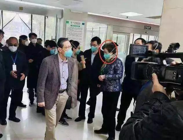 封城时刻，人类与病毒赛跑的集体记忆