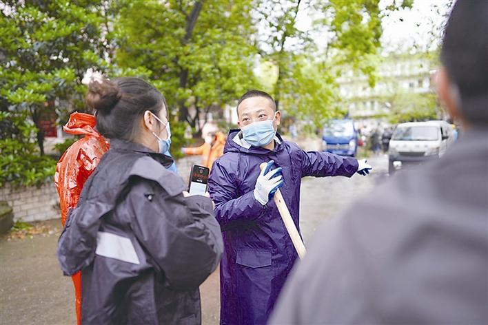北京疫情防控，从非典到新冠的二十年坚守